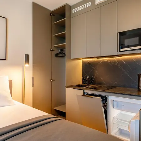 Hessnery Apart-hotel *