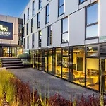 Hessnery Hotel Talin