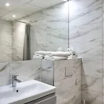 Hessnery Hotel Talin